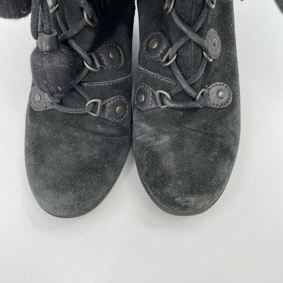 Cole Haan Womens Size 9B Black Pom Pom Wedge Sueded Leather Boots D35450 - Picture 2 of 11